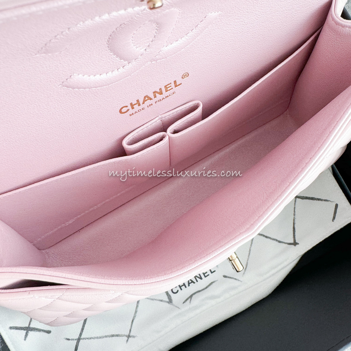 CHANEL 21S Iridescent Pink Calf Classic Flap LGHW - Timeless Luxuries