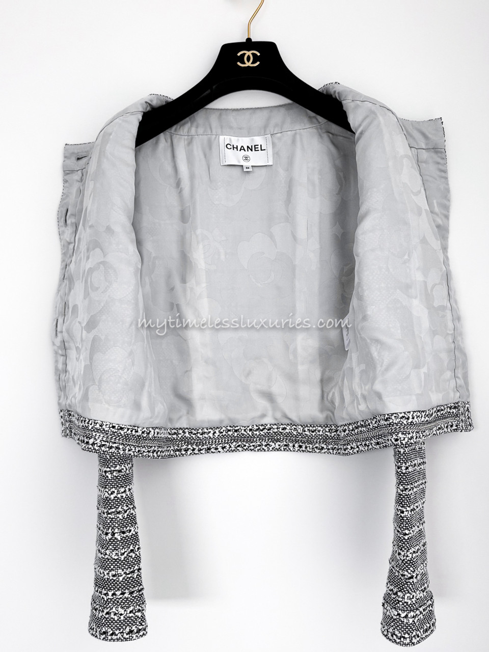 CHANEL 24P Black/ White Tweed Jacket 36 - Timeless Luxuries