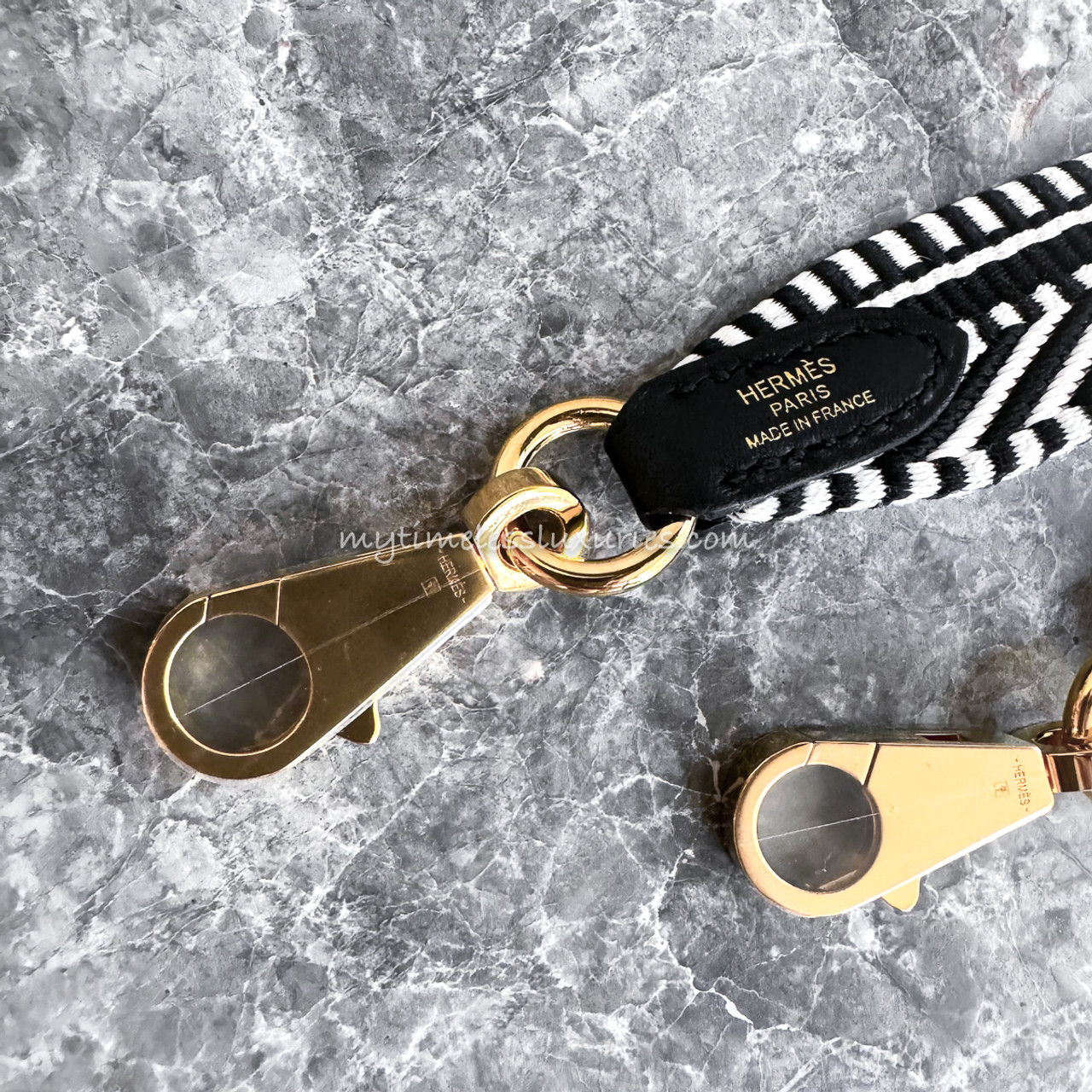 HERMES Sangle Cavale 25mm Bag Strap 105 Noir/ Ecru *New HERMES Sangle Cavale 25mm Bag Strap 105 Noir/ Ecru *New
