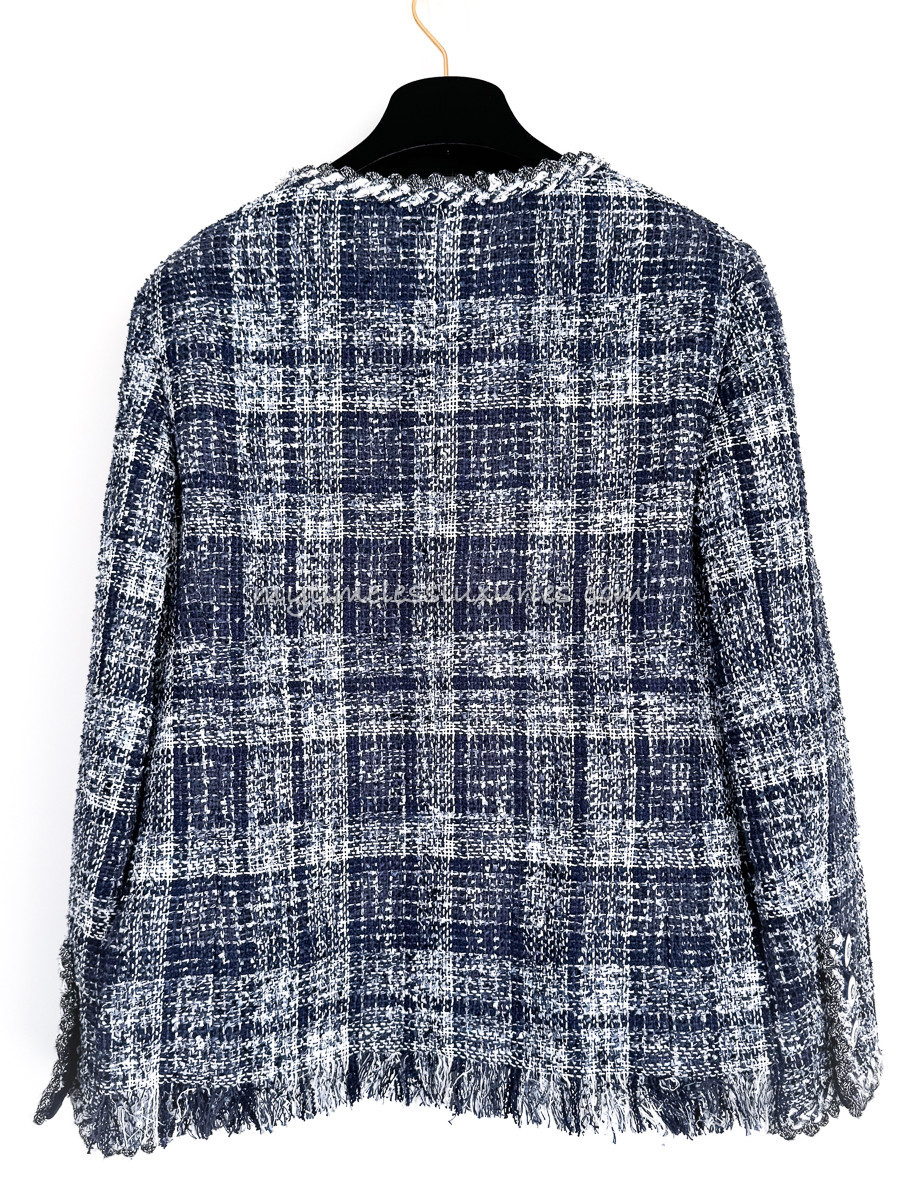 CHANEL 18P Blue Fantasy Tweed Jacket 36 - Timeless Luxuries