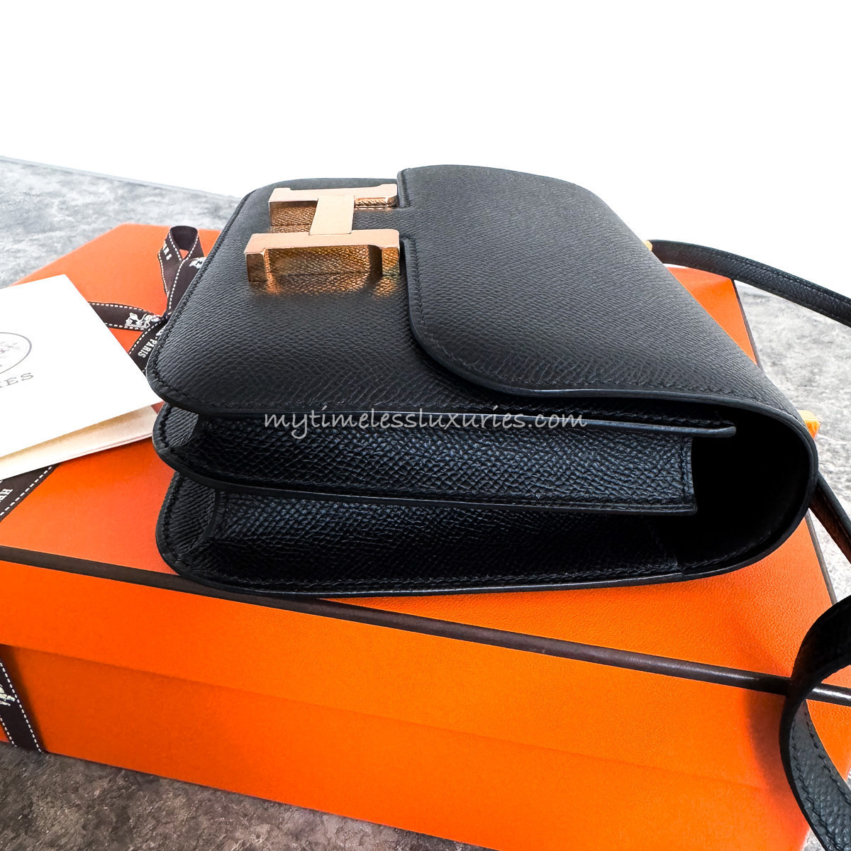 ✨HERMES Constance ビッグHロゴ リバーシブル メンズ 黒 83 ✨HERMES