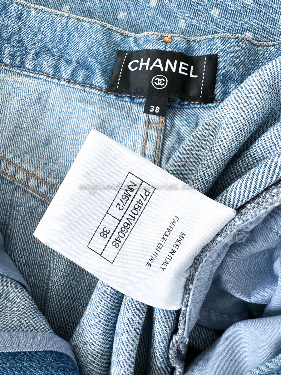 CHANEL 23P Wide Leg Jeans 38 Lt Blue - Timeless Luxuries