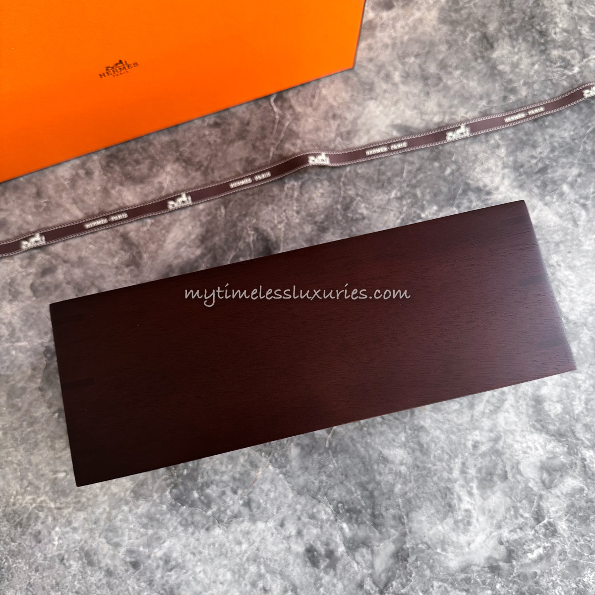 HERMES Pleiade Tissue Box Large Chocolat *New - Timeless