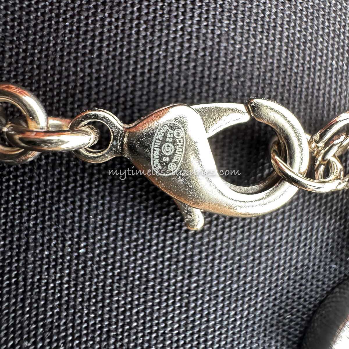 Chanel pearl leather chain crystal belt Chanel Pearl Crystal Resin CC Heart Belt Gold Pearly White  main image 2