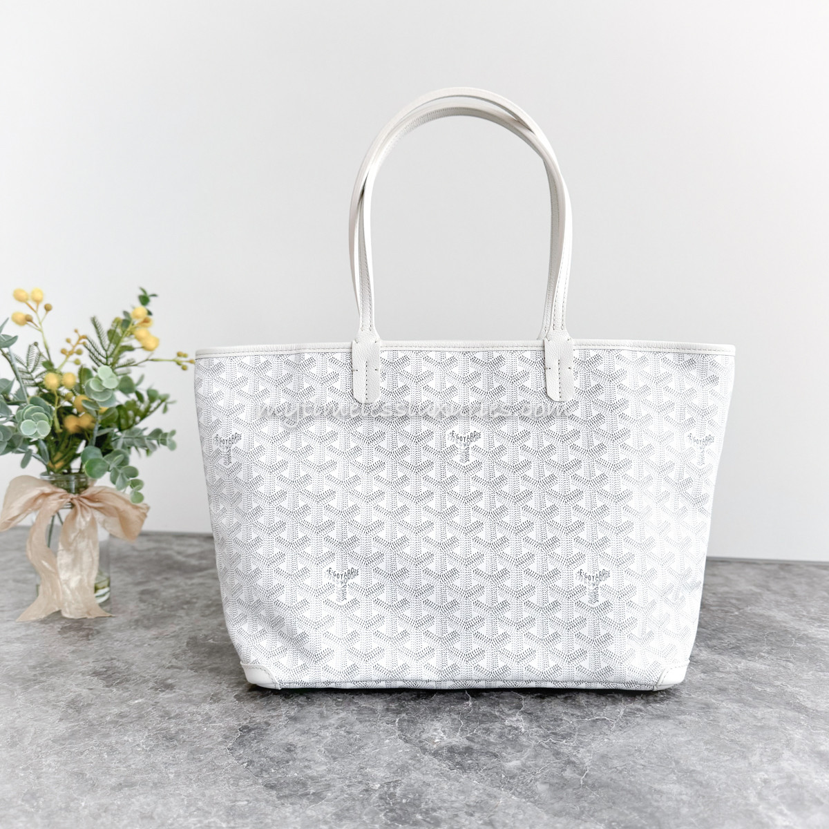 GOYARD 2025 Artois PM Tote Bag White *New - Timeless Luxuries