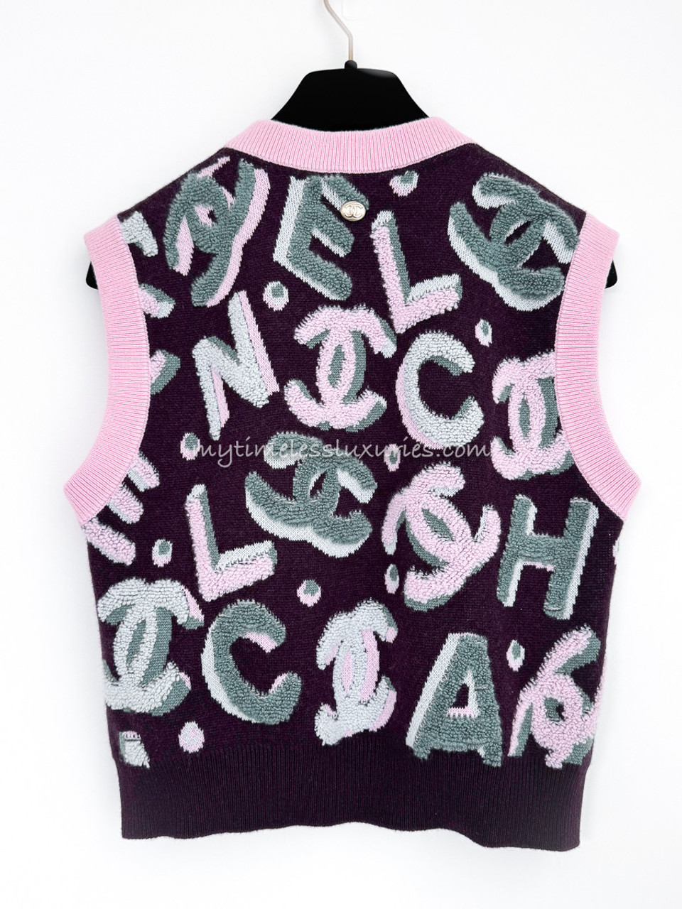 CHANEL 22N Coco Neige Logo Sleeveless Knit Top 36 - Timeless