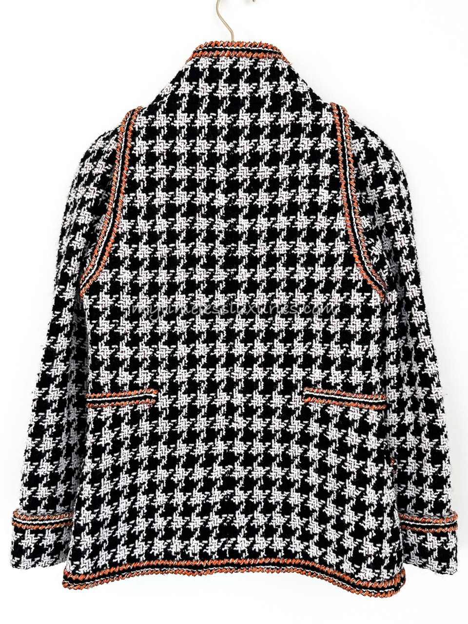 CHANEL 17K Houndstooth Tweed Jacket 36 - Timeless Luxuries