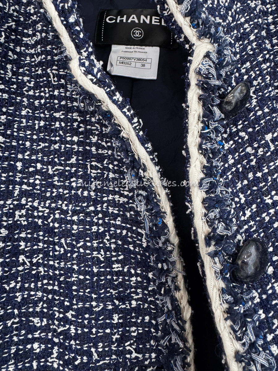 CHANEL 15P Blue Fantasy Tweed Jacket 38 - Timeless Luxuries
