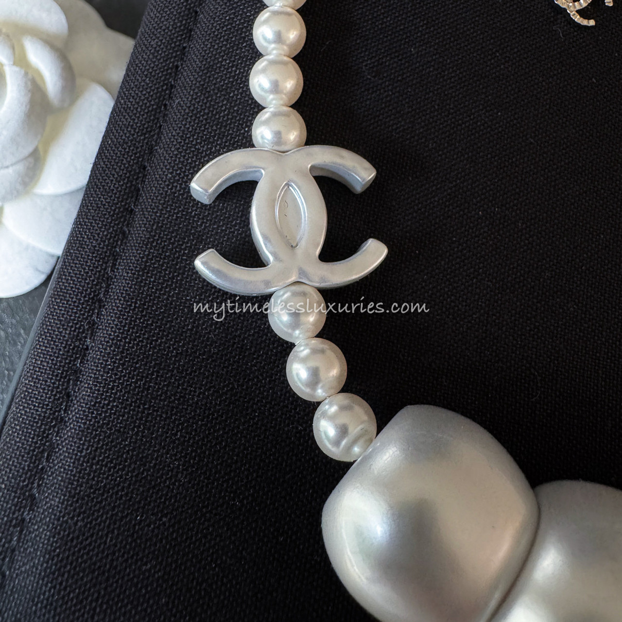 【25P パールxCCロゴ☆存在感抜群☆】CHANEL★リング CHANEL 25C CC Logo Oversized Pearl Necklace *New - Timeless