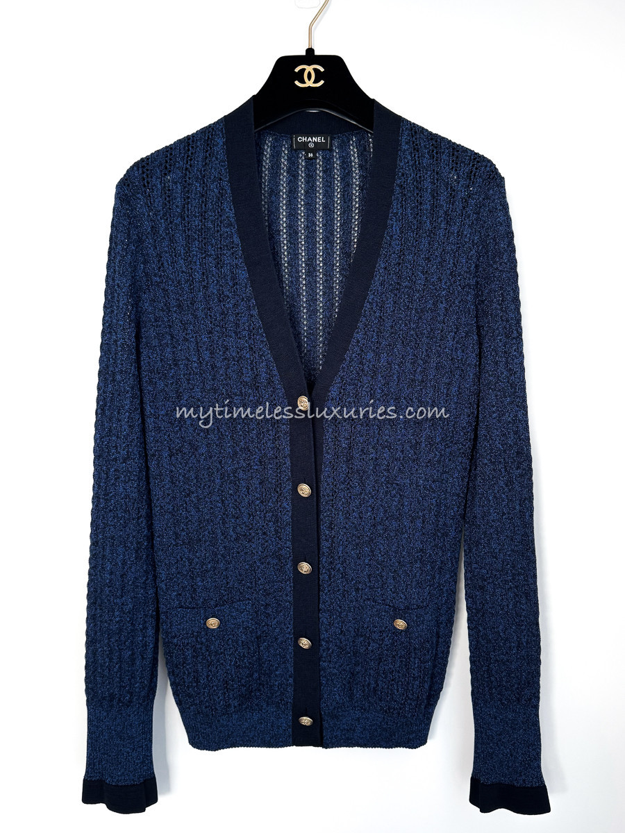 CHANELÉCLATPREMIERBRIGHTMILKYESSENCE100m CHANEL 21P Silk Knit Cardigan 36 - Timeless Luxuries
