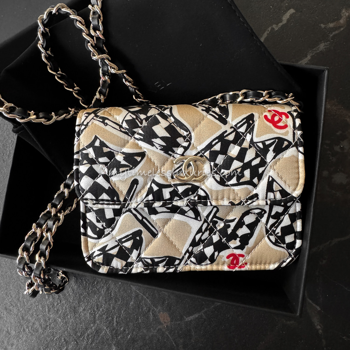 CHANEL フラワー装飾 パーティーバッグ限定品ポリ塩化製品 ブランド一覧 | ワールド オンラインストア CHANEL フラワー装飾