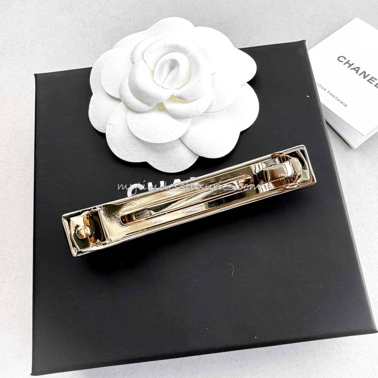 CHANEL シャネル バレッタ 25C CHANEL 25C《スパンコールきらめく♪》リボンバレッタ WH