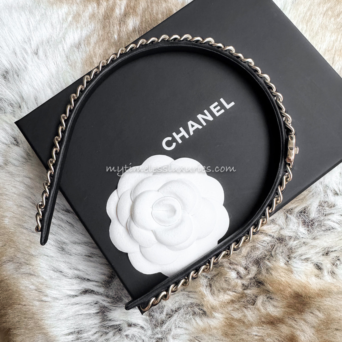 CHANEL Interlaced Chain & Leather CC Headband - Timeless Luxuries