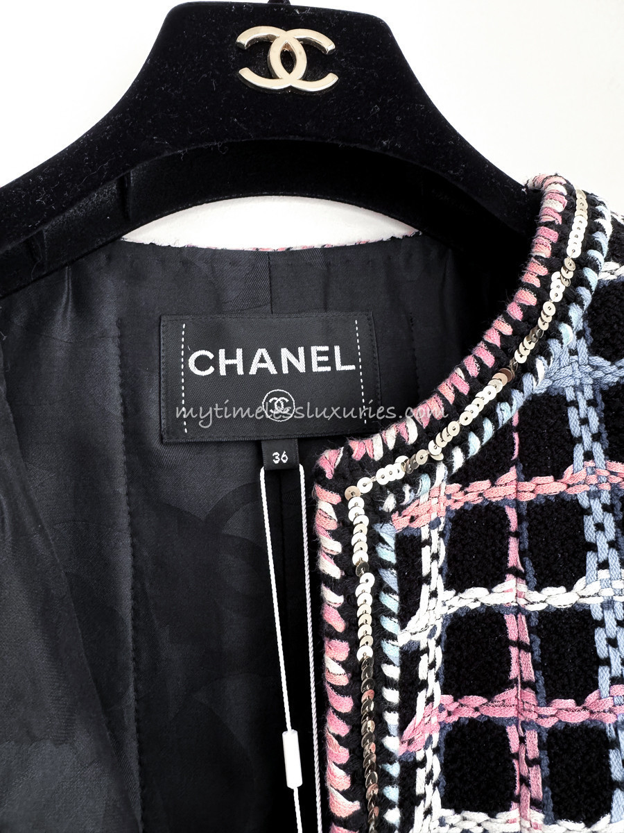 CHANEL 22S Runway Tweed Jacket Black Multicolour 36 *New