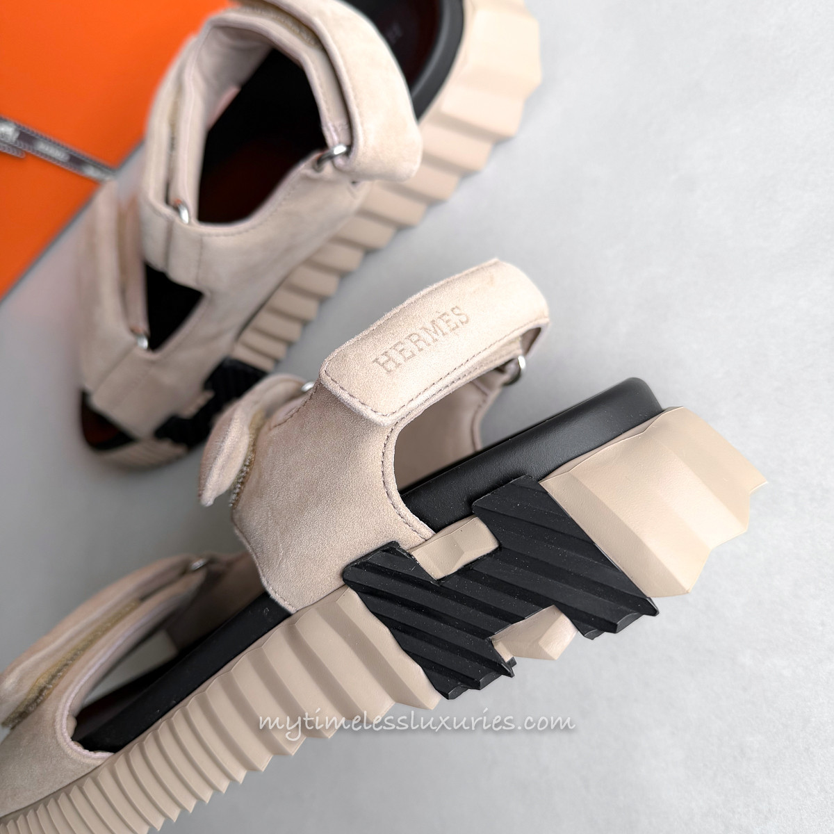 HERMES Junior Sandal 37 Beige Camel *New - Timeless Luxuries