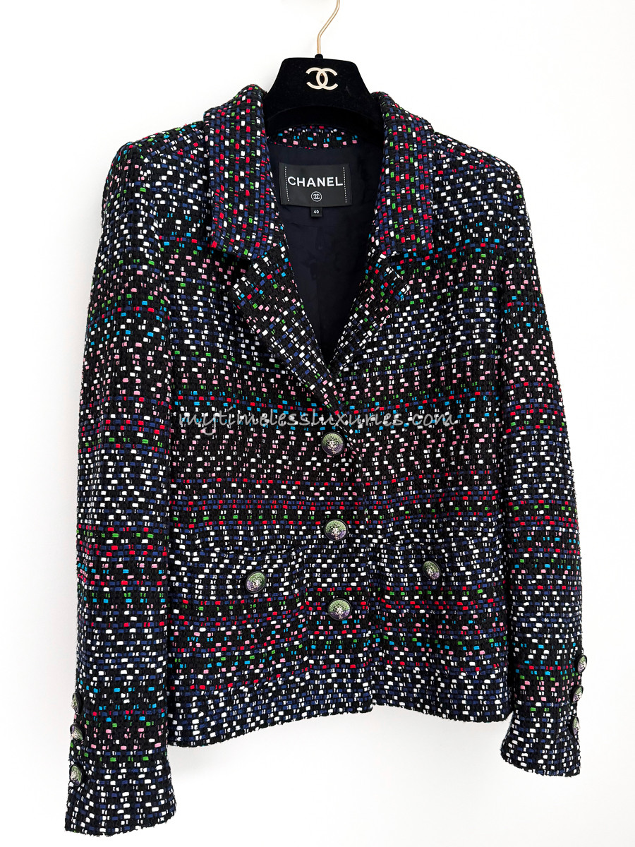 CHANEL 17P Tweed Blazer Jacket Lion Buttons - Timeless Luxuries