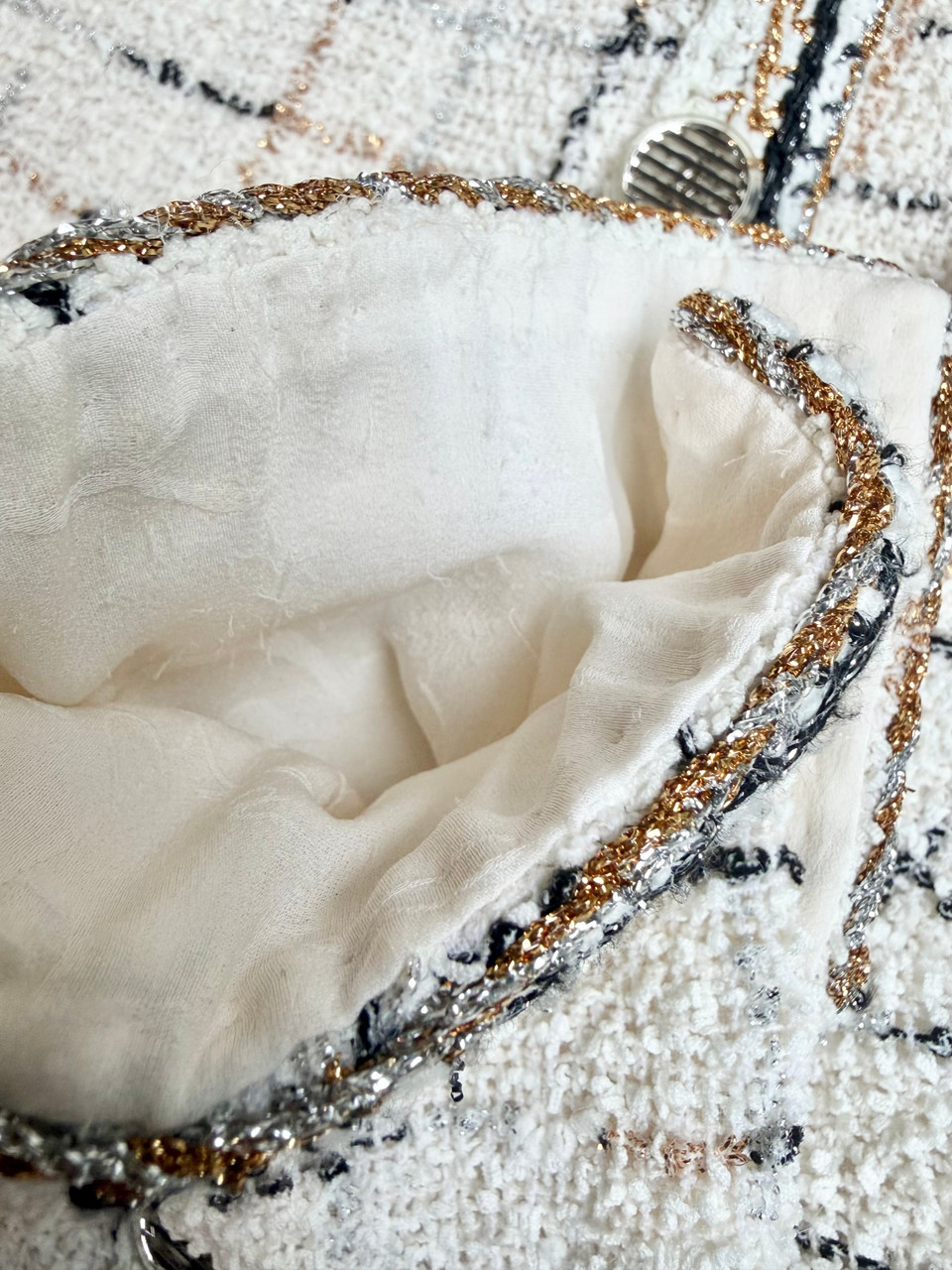 CHANEL 17S Fantasy Tweed 'Robot' Jacket White 36 - Timeless Luxuries