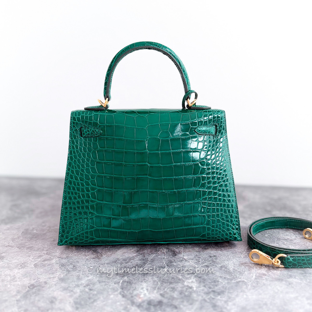 HERMES Kelly 25 HSS Special Order Vert Emeraude Alligator GHW W