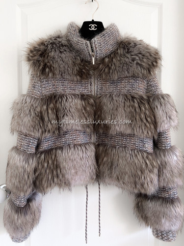 CHANEL 18K Tweed/ Faux Fur Jacket 38 FR *New CHANEL 18K Tweed/ Faux Fur Jacket 38 FR *New