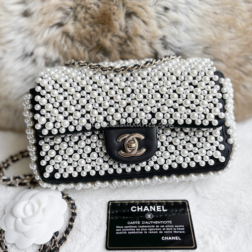 CHANEL Silver Caviar Chevron Square Mini Flap Bag SHW - Timeless Luxuries