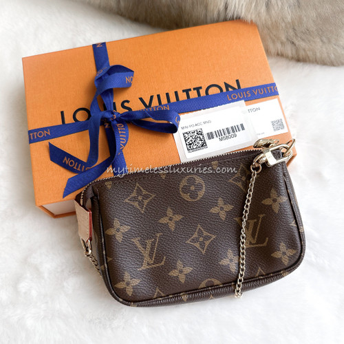 Shop Louis Vuitton 2023 SS Dots Monogram Casual Style Collaboration 2WAY  Leather (LV YK yayoi kusama, M81866 chain mini pouch bag) by Mikrie