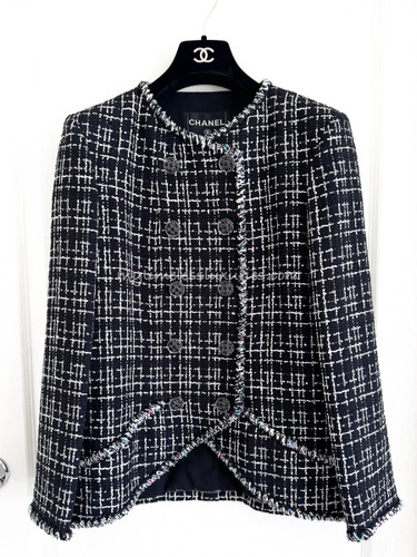 CHANEL 22S Runway Tweed Jacket Black Multicolour 38 *New - Timeless Luxuries