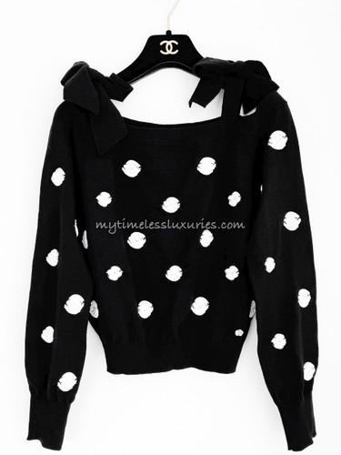 CHANEL 23K Camélia Off Shoulder Tie Top *New