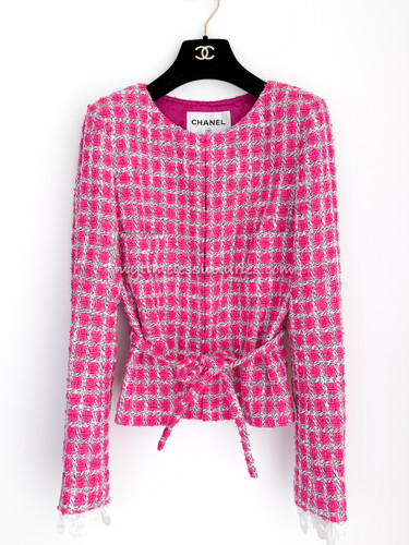 CHANEL 14S Runway Pink Tweed Belted Jacket Lace Trim