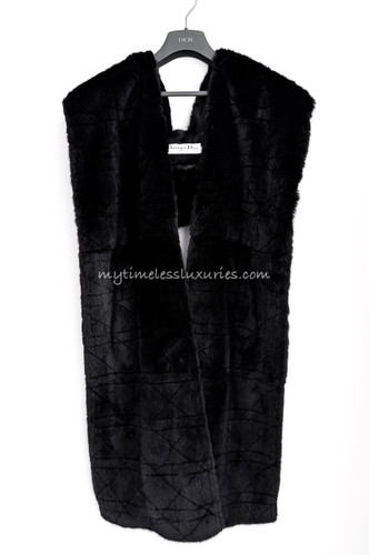 DIOR Macrocannage Hooded Mink Fur Stole