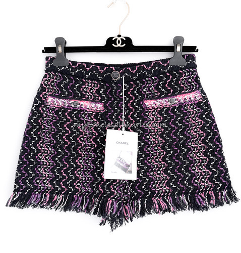 CHANEL 21P Multicolor Tweed Knit Shorts 36 *New
