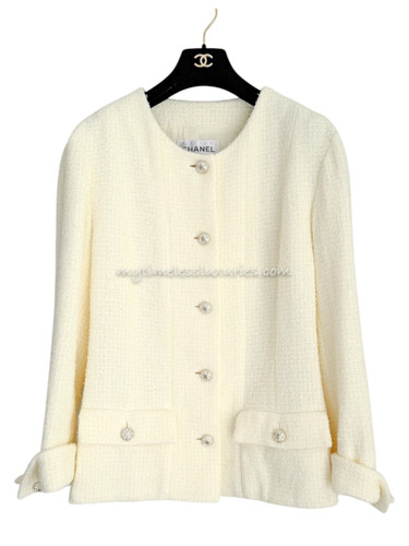 CHANEL 23S Light Yellow Tweed Jacket