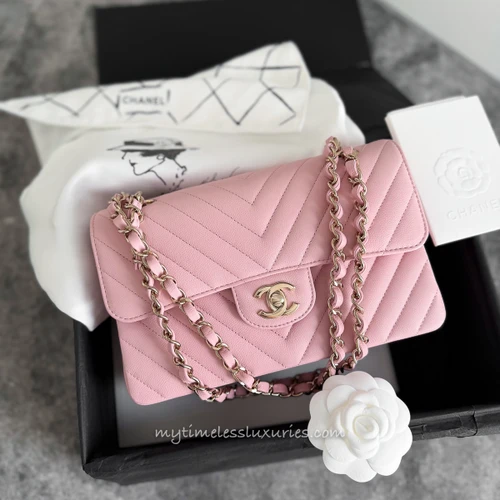 CHANEL 21S Pink Caviar Chevron Small Classic Flap GHW *New