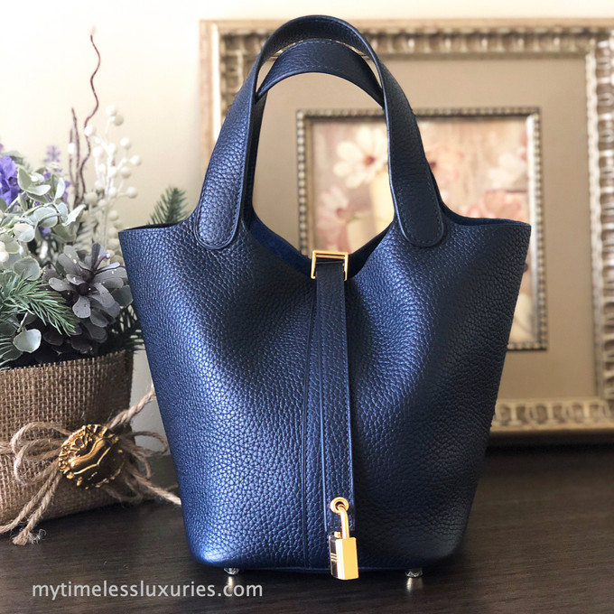 Brand new Hermes Picotin 18 Taurillon Clemence Bleu Nuit with Gold Hardware
