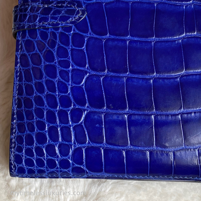 Hermès Hermes Bleu Paon Matte Alligator Classic Kelly Wallet Phw