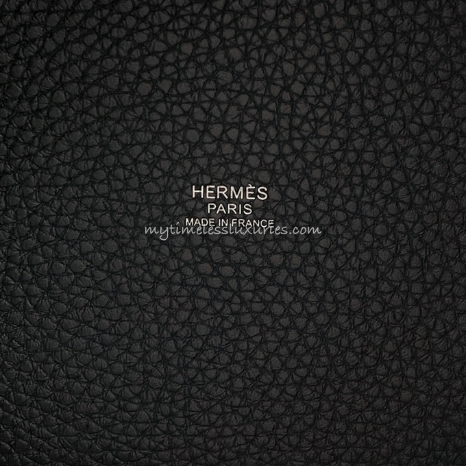 Hermès - Picotin 18 - Noir Clemence PHW - Brand New - 2022