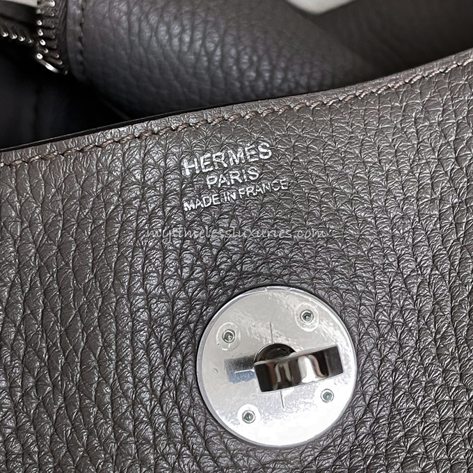 HERMES Lindy 30 Taurillon Clemence in Etain with Palladium