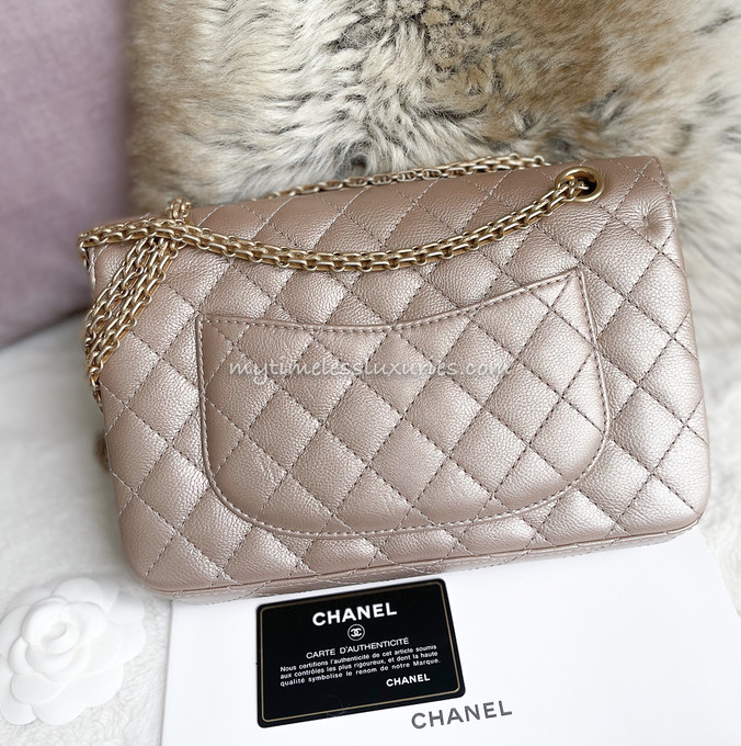 2.55 leather crossbody bag Chanel Beige in Leather - 31784109