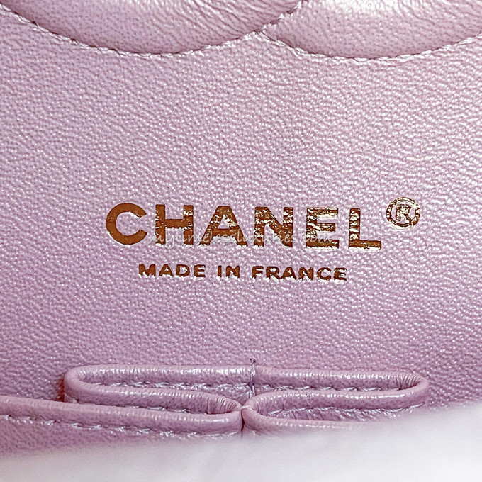 The Best Chanel Pink Ever?  Chanel 21S Iridescent Light Pink