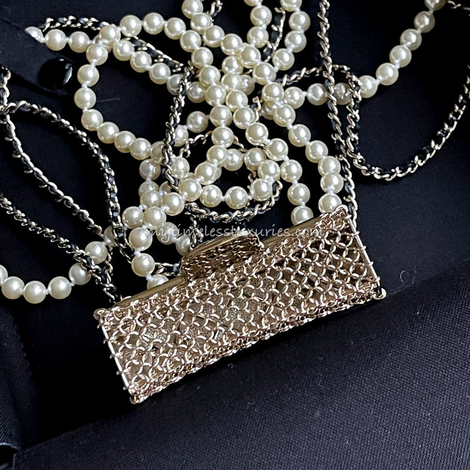 CHANEL 21S Flap Bag Charm Pearl Leather Strap Long Necklace Light Gold –  AYAINLOVE CURATED LUXURIES