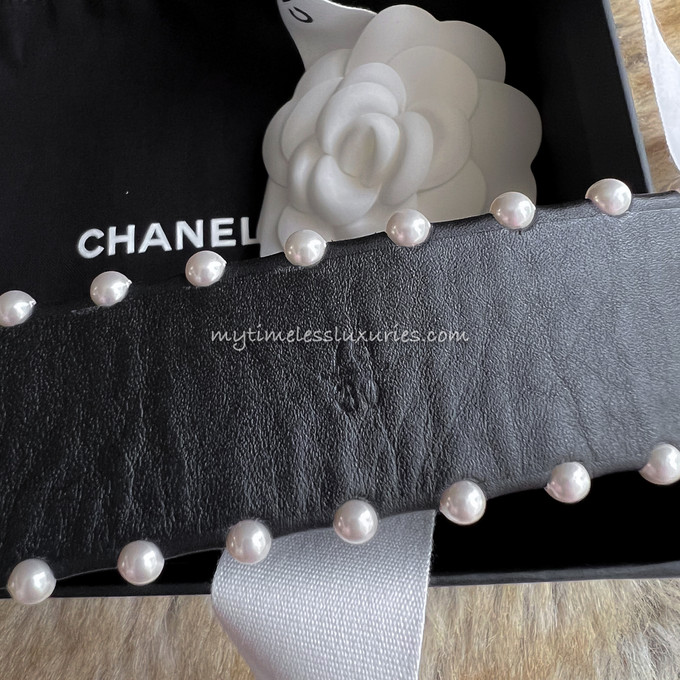 CHANEL 21A Metiers d'Art Runway Pearl Leather Belt 75 *New - Timeless  Luxuries