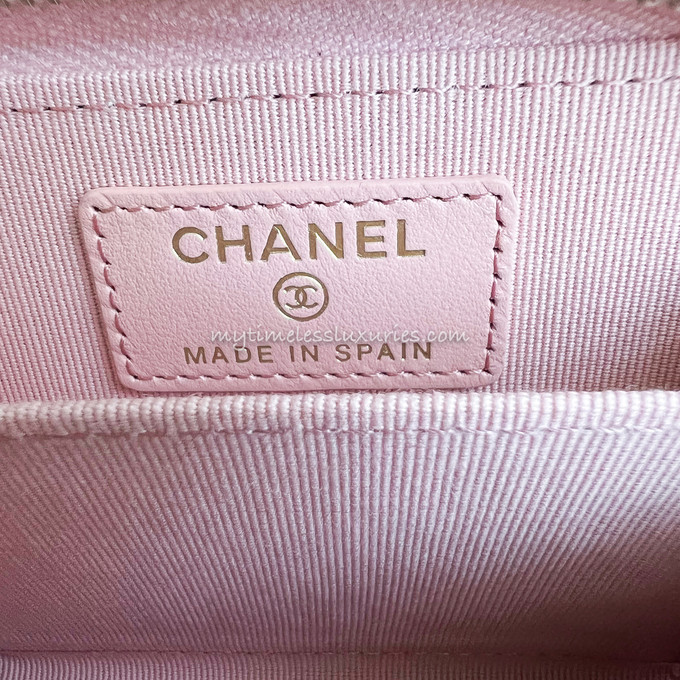 CHANEL, Bags, Auth Chanel 22c Rare Light Pink Caviar Zipped Card Holder Coin  Purse Bnib