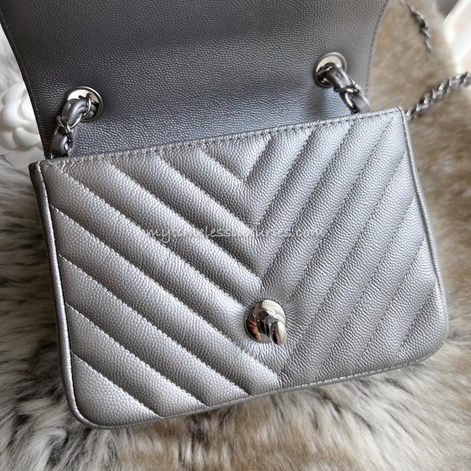 CHANEL Silver Caviar Chevron Square Mini Flap Bag SHW - Timeless Luxuries