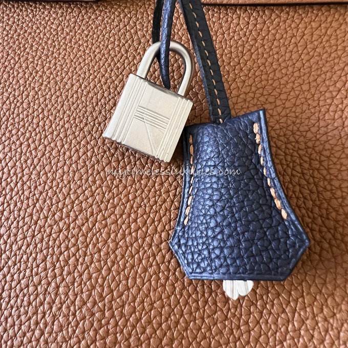Hermès Horseshoe Stamp (HSS) Bicolor Bleu Nuit and Vermillion Birkin 35cm  of Togo Leather with Gold Hardware, Handbags & Accessories Online, Ecommerce Retail
