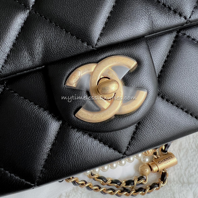 CHANEL 21K My Perfect Mini Pearl & Leather Strap *New - Timeless
