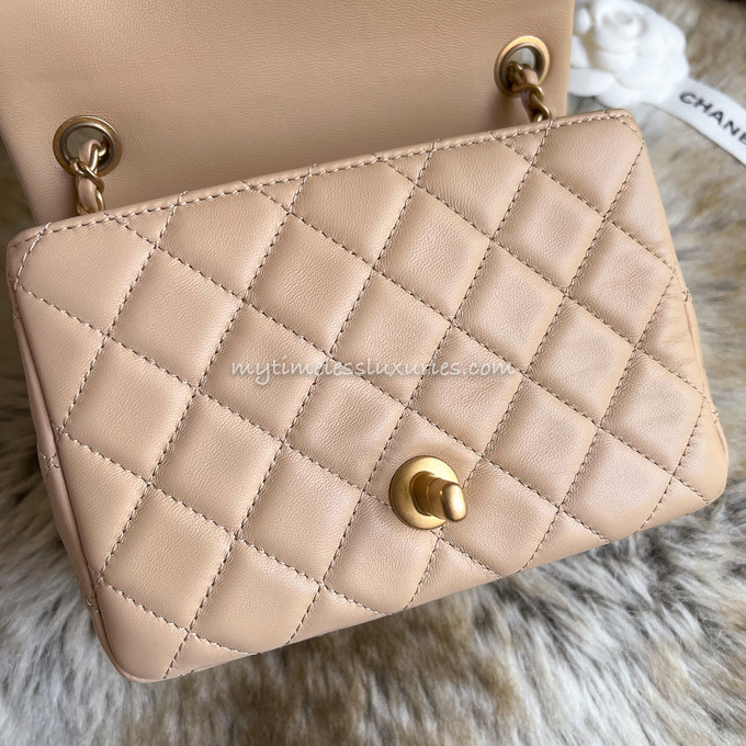 delete CHANEL 22C Beige Pearl Crush Square Mini GHW *New