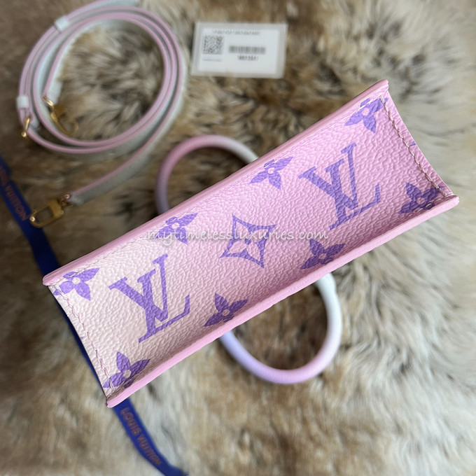 Louis Vuitton 2022 'Spring In The City' Monogram Sunrise Petit Sac Plat w/  Tags - Pink Mini Bags, Handbags - LOU640505