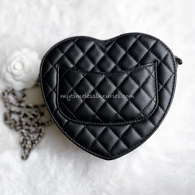 Only 3838.00 usd for 22S Large Heart Bag in Black Lambskin (pre-order)  Online at the Shop