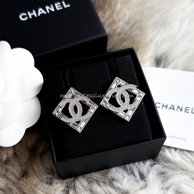 Chanel Silver Tone Baguette Crystal CC Clip On Earrings Chanel