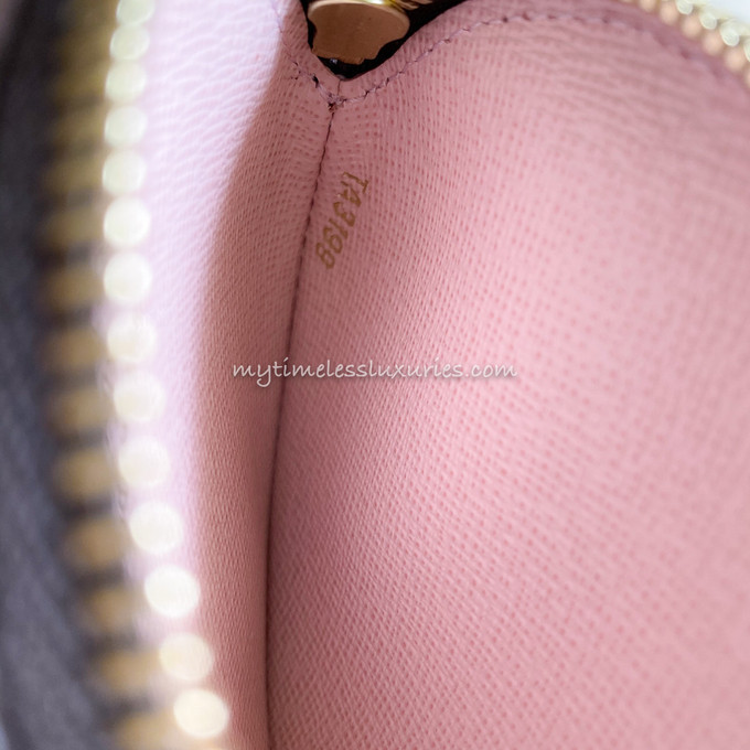 Louis Vuitton Vivienne Xmas Gold hardware Cloth ref.369717 - Joli