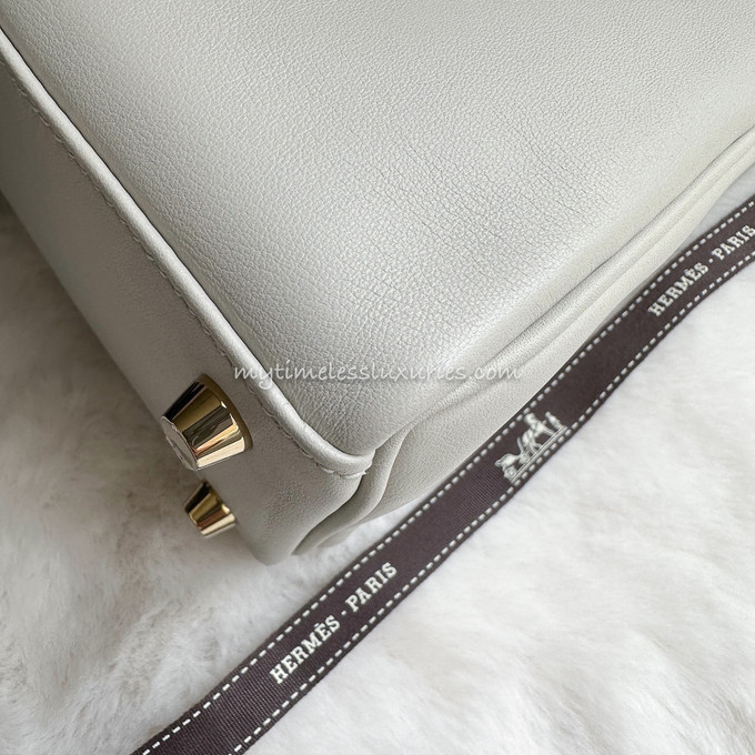 A CUSTOM GRIS PERLE & LIME CHÈVRE LEATHER SELLIER KELLY 25 WITH